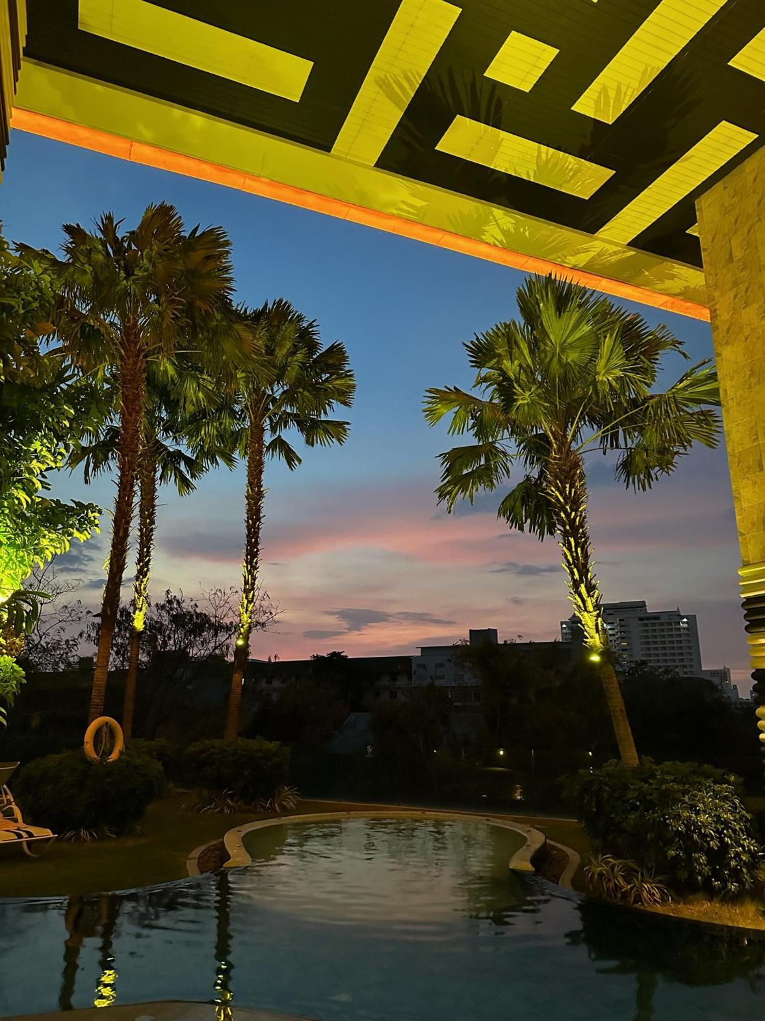 芭提雅高层海景奢华公寓the Riviera Jomtien生香家直达海滩2704 Extérieur photo