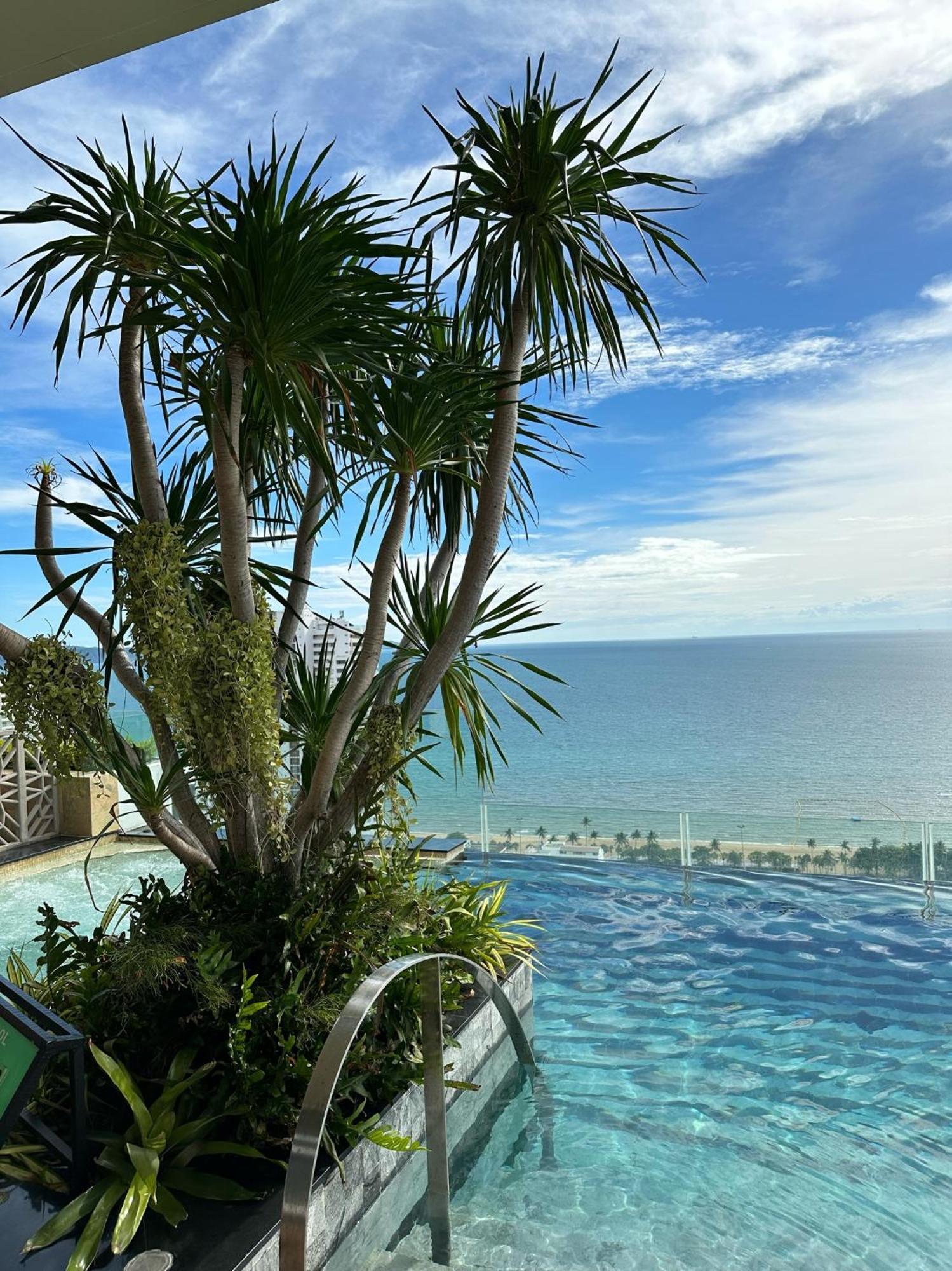 芭提雅高层海景奢华公寓the Riviera Jomtien生香家直达海滩2704 Extérieur photo